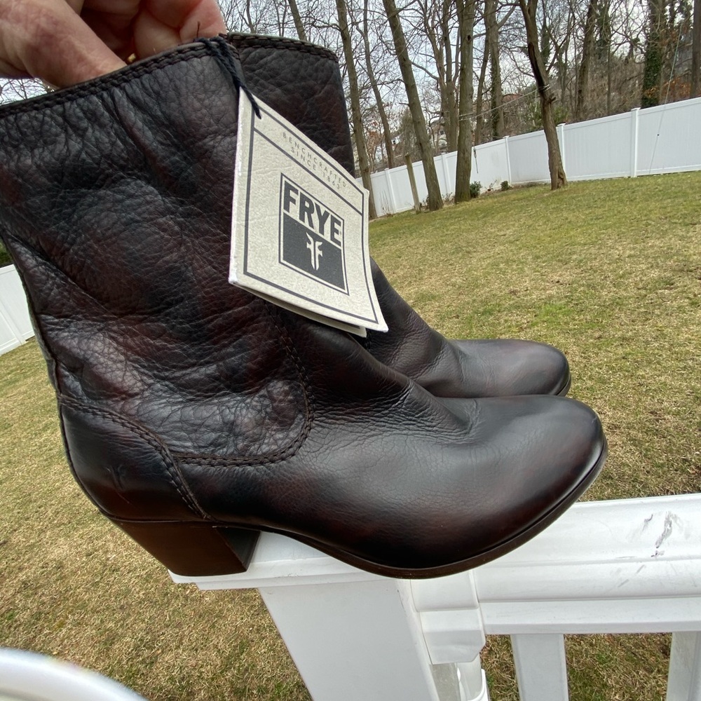 Frye boots - Picture 3 of 7